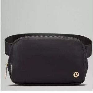 Lululemon Everyday Black Belt Bag